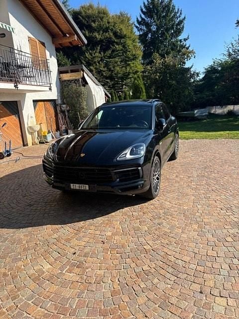 Gebraucht 2021 Porsche Cayenne SUV | CHF 74’498 (Etwas zu teuer) - Bild 1/4