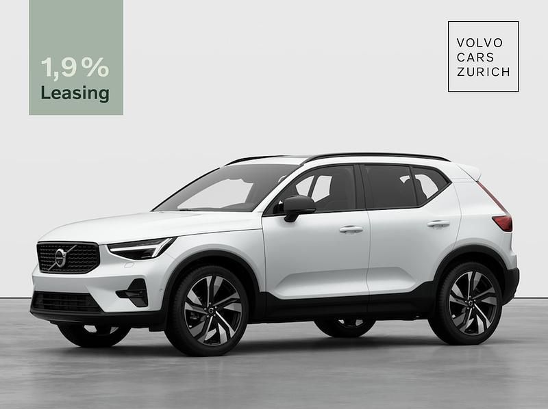 Weiss Neu 2025 Volvo XC40 Plus SUV | CHF 52’900 - Bild 1/4