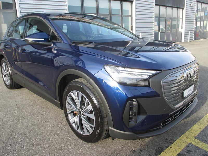 Gebraucht Audi Q4 e-tron Comfort 150 kW (204 PS) 2023 SUV