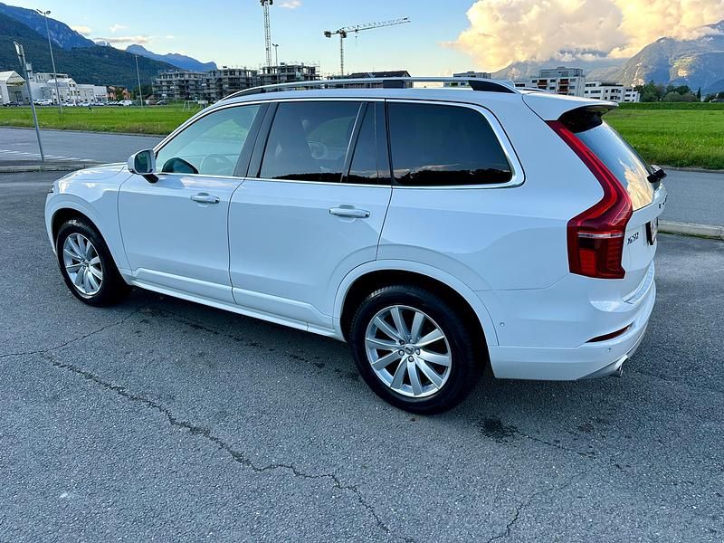 Gebraucht Volvo XC90 Momentum 235 PS (172 kW) 2019 SUV