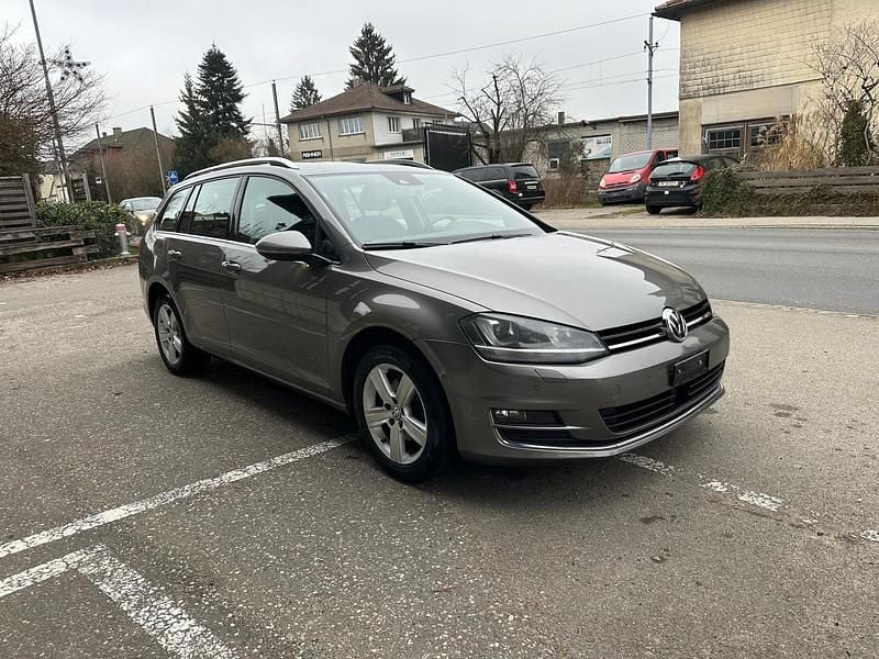Gebraucht VW Golf VII Highline 140 PS (102 kW) 2014 Kombi