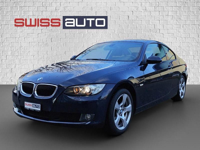 Gebraucht BMW 320 Comfort Edition 170 PS (125 kW) 2011 Coupé