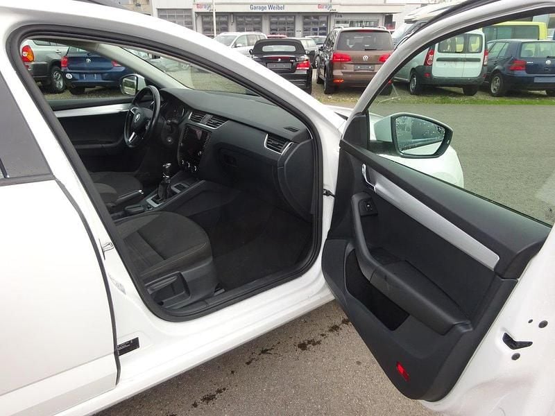 Gebraucht Skoda Octavia Ambition 115 PS (84 kW) 2019 Kombi