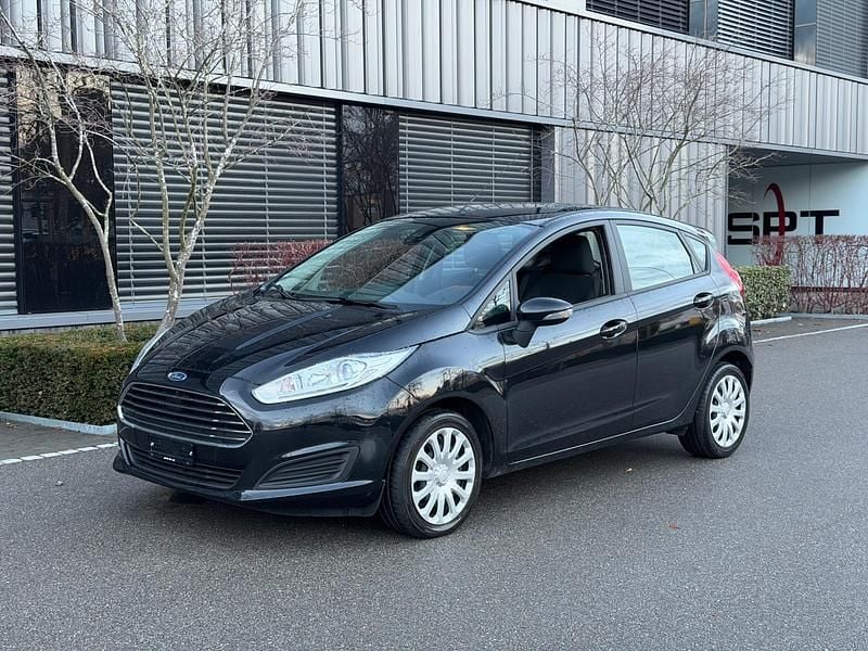 Gebraucht 2015 Ford Fiesta Trend Kleinwagen | CHF 5’990 (Superpreis) - Bild 1/4