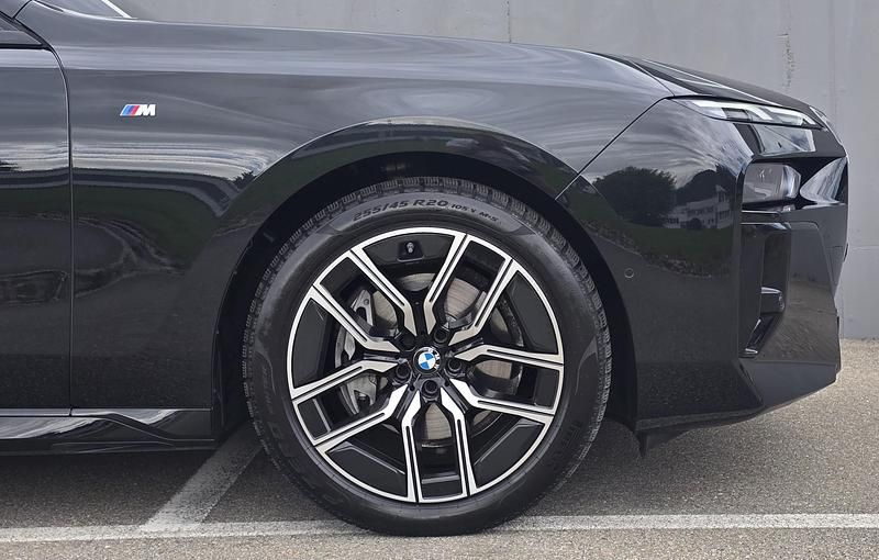 Gebraucht BMW 740 M Sport 286 PS (210 kW) 2024 Limousine