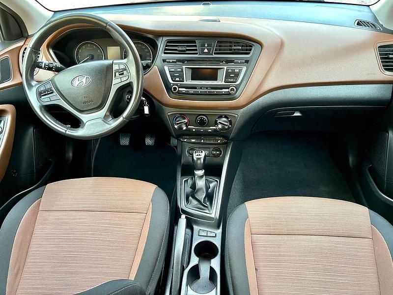 Gebraucht Hyundai i20 84 PS (61 kW) 2016