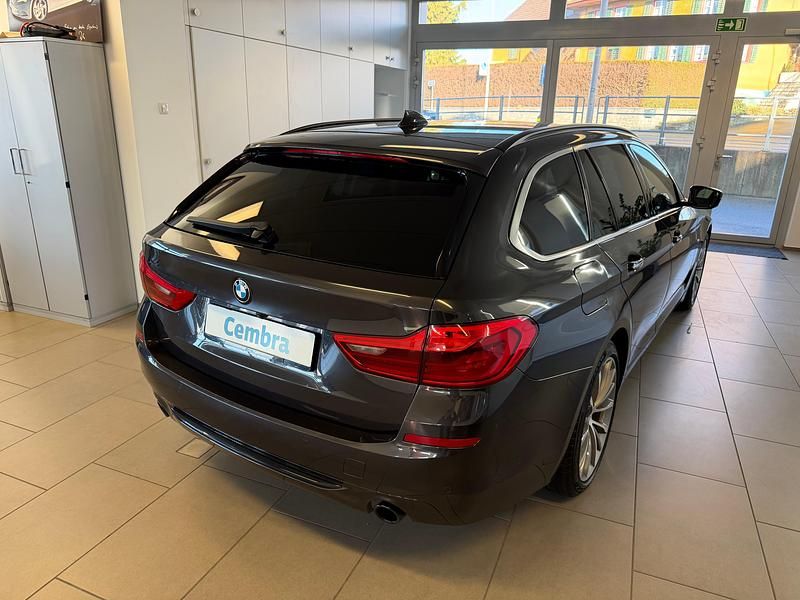 Gebraucht BMW 530 Sport Line 252 PS (185 kW) 2018 Kombi