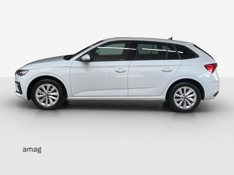 Gebraucht Skoda Scala SE 150 PS (110 kW) 2025 Moon weiss, metallic Kleinwagen