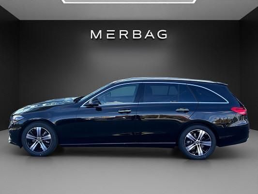 Gebraucht Mercedes C200 204 PS (150 kW) 2024 Schwarz Kombi