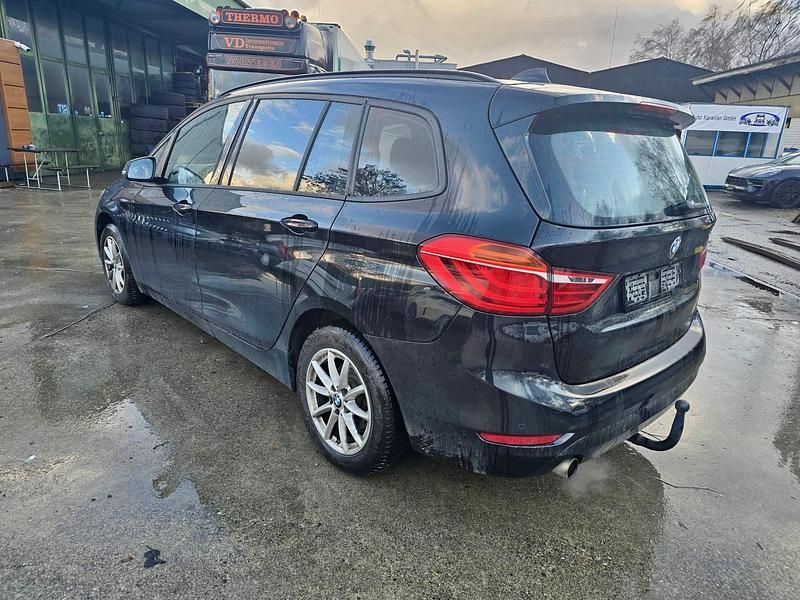 Gebraucht BMW 218 Gran Tourer Luxury Line 150 PS (110 kW) 2016 Van / Kleinbus