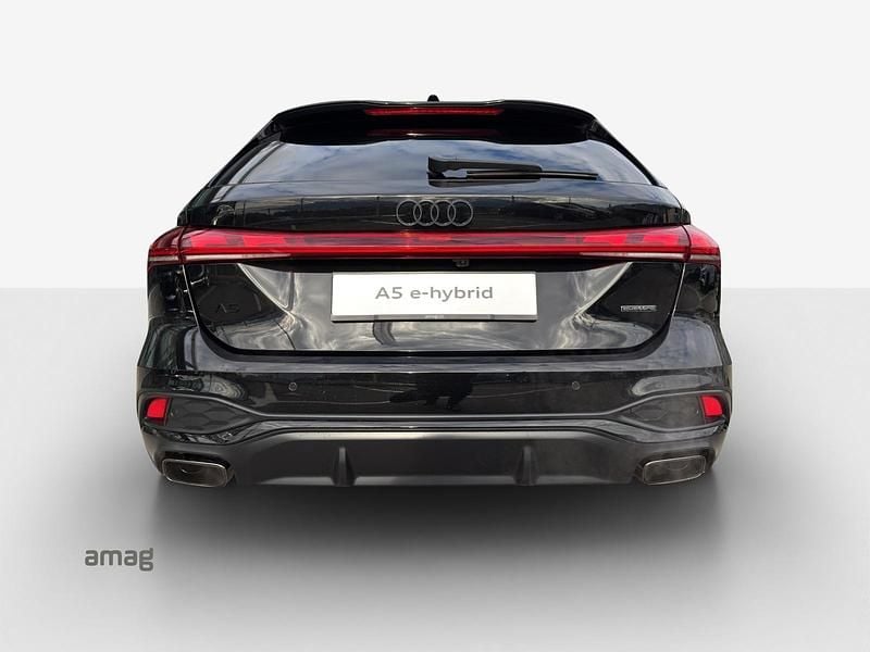 Gebraucht Audi A5 Ambiente 367 PS (269 kW) 2025 Mythosschwarz metallic Kombi