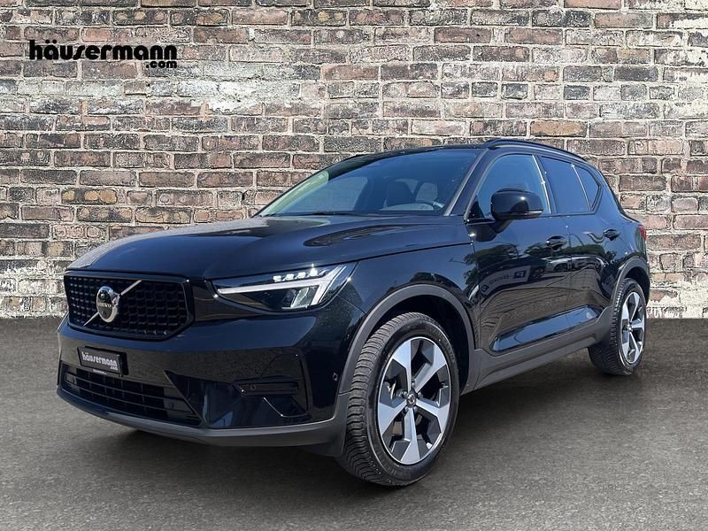 Schwarz Gebraucht 2024 Volvo XC40 Plus SUV | CHF 42’900 (Fairer Preis) - Bild 1/4