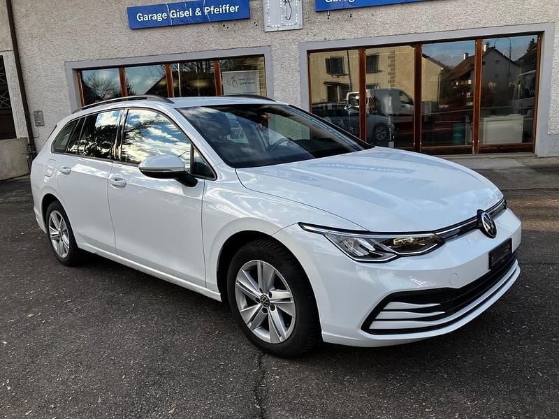 Gebraucht VW Golf VIII Life 115 PS (84 kW) 2022 Kombi