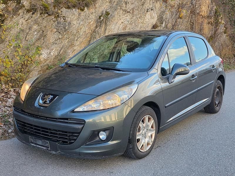 Gebraucht 2010 Peugeot 207 | CHF 1’800 (Superpreis) - Bild 1/4