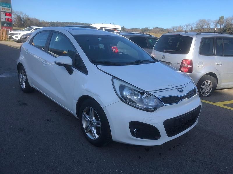 Gebraucht Kia Rio 109 PS (80 kW) 2012