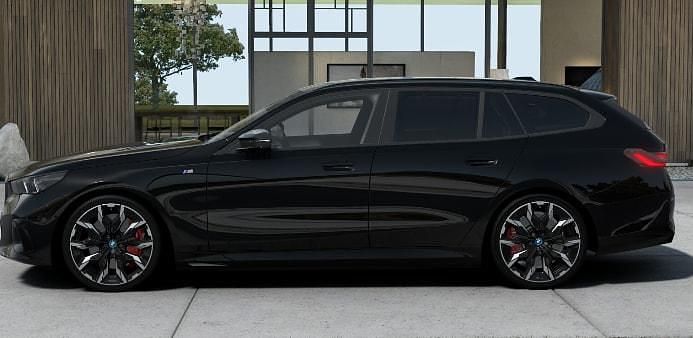 Neu BMW i5 Comfort Edition 442 kW (601 PS) 2025 Schwarz Kombi