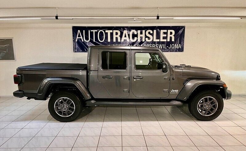 Gebraucht Jeep Gladiator Overland 264 PS (194 kW) 2022 Grau Abholung