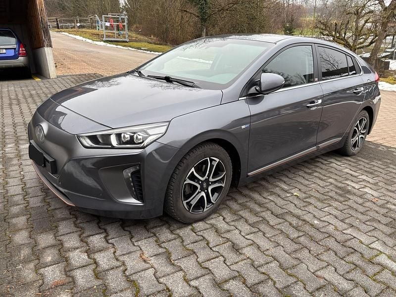 Gebraucht Hyundai Ioniq 88 kW (120 PS) 2019 Kleinwagen