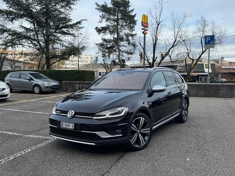 Gebraucht VW Golf Alltrack 184 PS (135 kW) 2017 Kombi