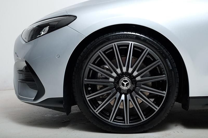 Neu Mercedes CLA220 190 PS (139 kW) 2026 Silber Limousine