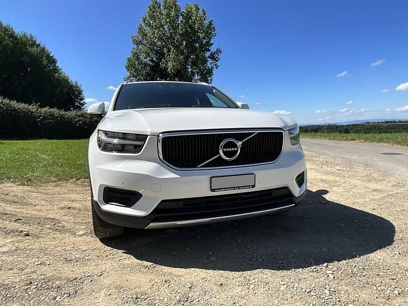 Gebraucht Volvo XC40 Momentum 190 PS (139 kW) 2020 SUV