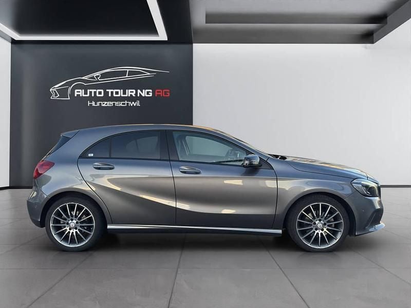 Gebraucht Mercedes A200 Urban 156 PS (114 kW) 2017 Limousine