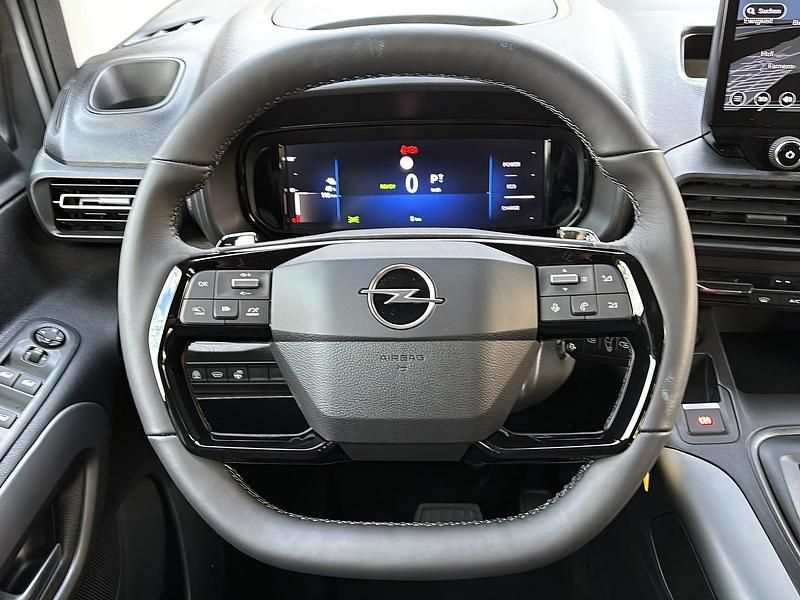 Neu Opel Combo-e Life 100 kW (136 PS) 2025 Grau Kombi