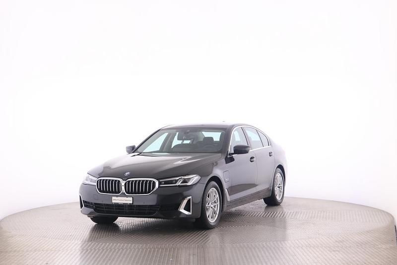 Gebraucht BMW 530e Comfort Edition 292 PS (214 kW) 2022 Anthrazit Limousine