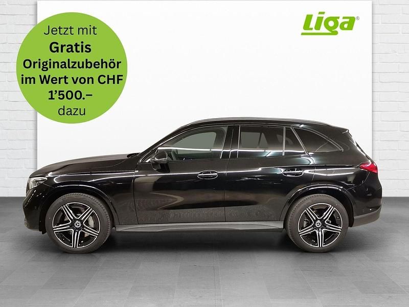 Neu 2025 Mercedes GLC300e AMG line SUV | CHF 92’900 - Bild 1/4