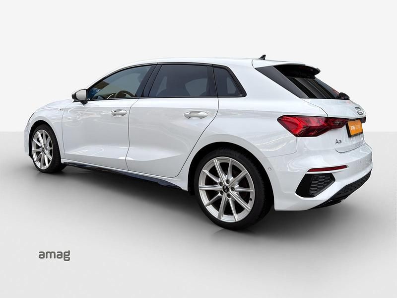 Gebraucht Audi A3 Sportback e-tron S-Line 150 PS (110 kW) 2023 Kleinwagen