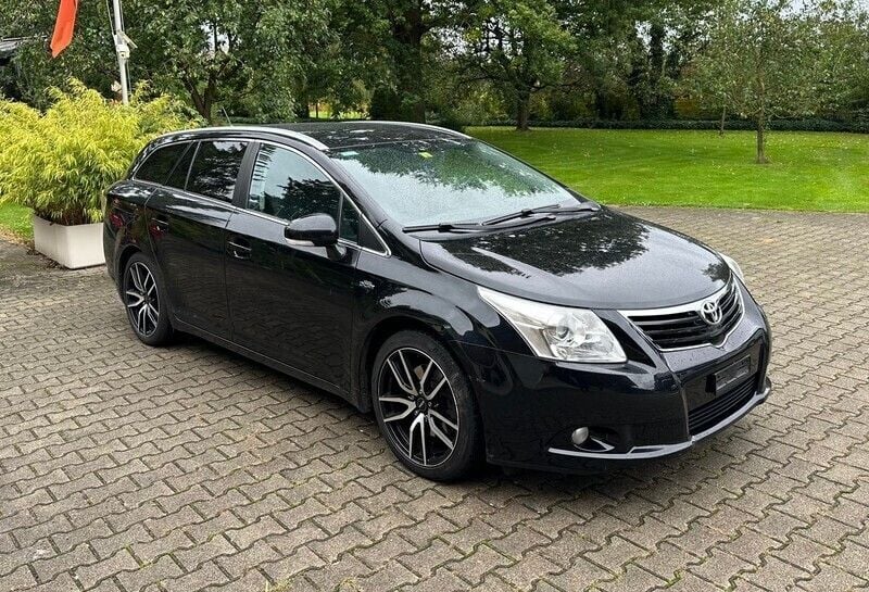 Gebraucht 2011 Toyota Avensis Premium | CHF 3’299 (Superpreis) - Bild 1/4