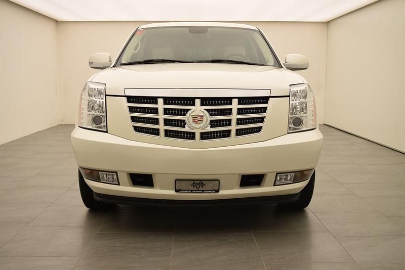 Gebraucht Cadillac Escalade 409 PS (300 kW) 2007 Weiss SUV