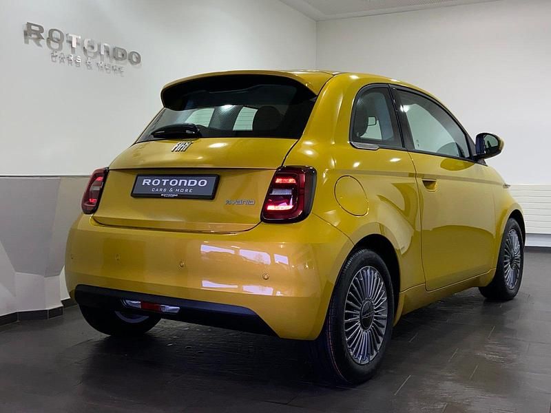 Neu Fiat 500 65 PS (47 kW) 2026 Limousine