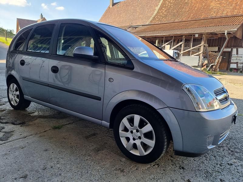 Gebraucht Opel Meriva Essentia 101 PS (74 kW) 2005 Van / Kleinbus