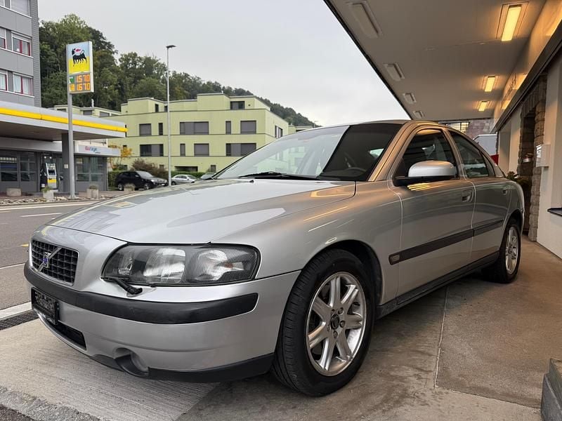Gebraucht 2004 Volvo S60 Limousine | CHF 9’950 - Bild 1/4
