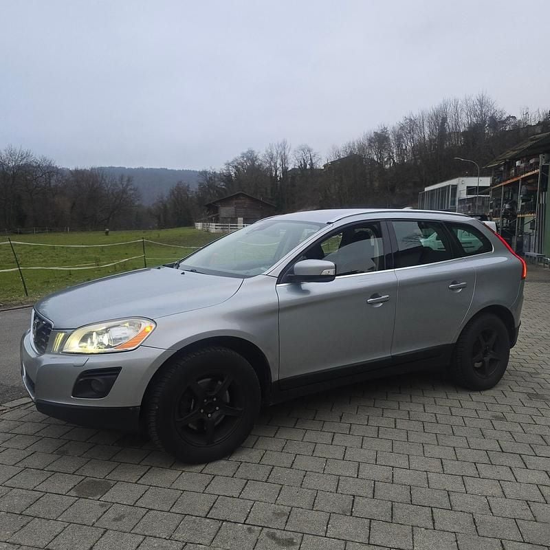 Gebraucht 2009 Volvo XC60 Summum SUV | CHF 7’600 (Guter Preis) - Bild 1/4
