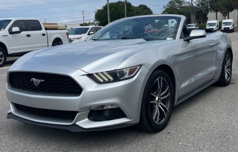 Gebraucht Ford Mustang 309 PS (227 kW) 2017 Cabrio
