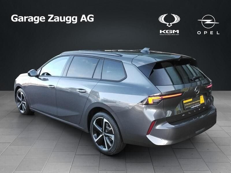 Neu Opel Astra Edition 131 PS (96 kW) 2025 Grau Kombi