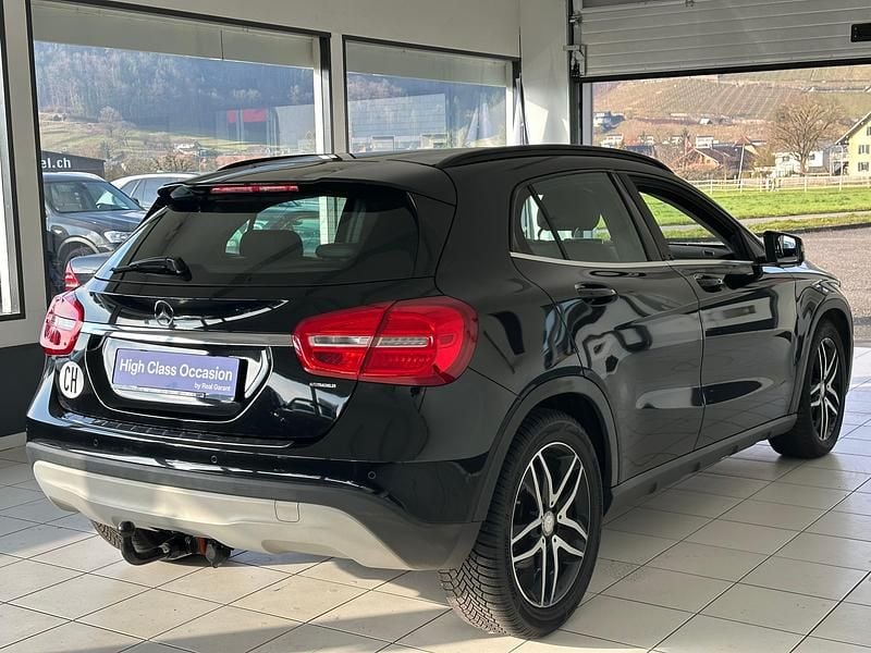 Gebraucht Mercedes GLA220 Style 177 PS (130 kW) 2016 SUV
