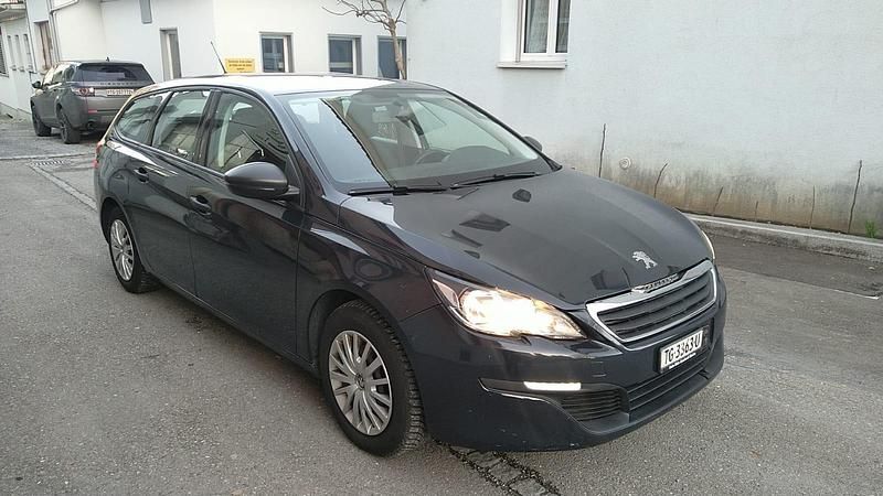 Gebraucht Peugeot 308 SW Allure 120 PS (88 kW) 2014 Kombi