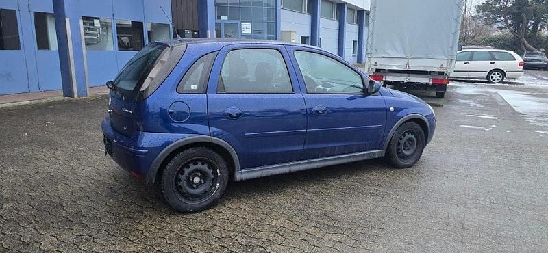 Gebraucht Opel Corsa Essentia 80 PS (58 kW) 2005 Kleinwagen