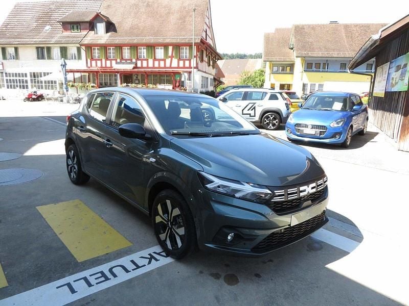 Neu Dacia Sandero Journey 91 PS (66 kW) 2025 Kleinwagen