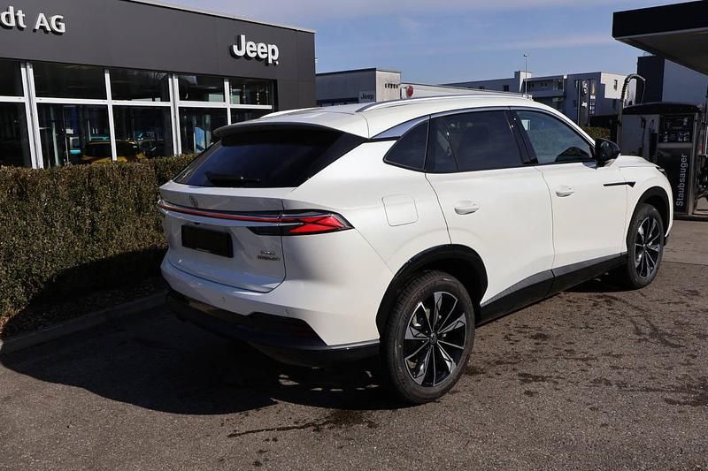 Neu MG HS Luxury 224 PS (164 kW) 2026 SUV