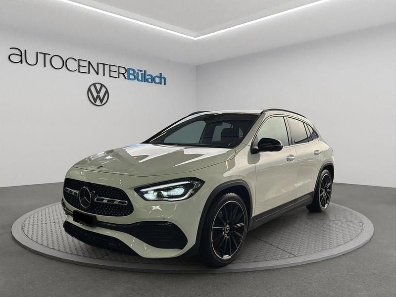 Gebraucht Mercedes GLA250 AMG line 224 PS (164 kW) 2022 SUV