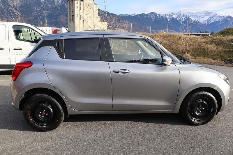 Gebraucht Suzuki Swift 83 PS (61 kW) 2023 Kleinwagen
