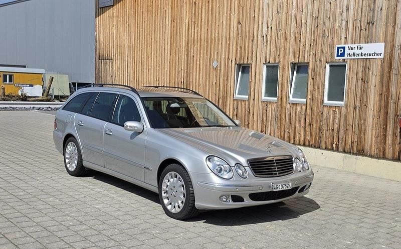 Gebraucht Mercedes E500 306 PS (225 kW) 2003 Kombi