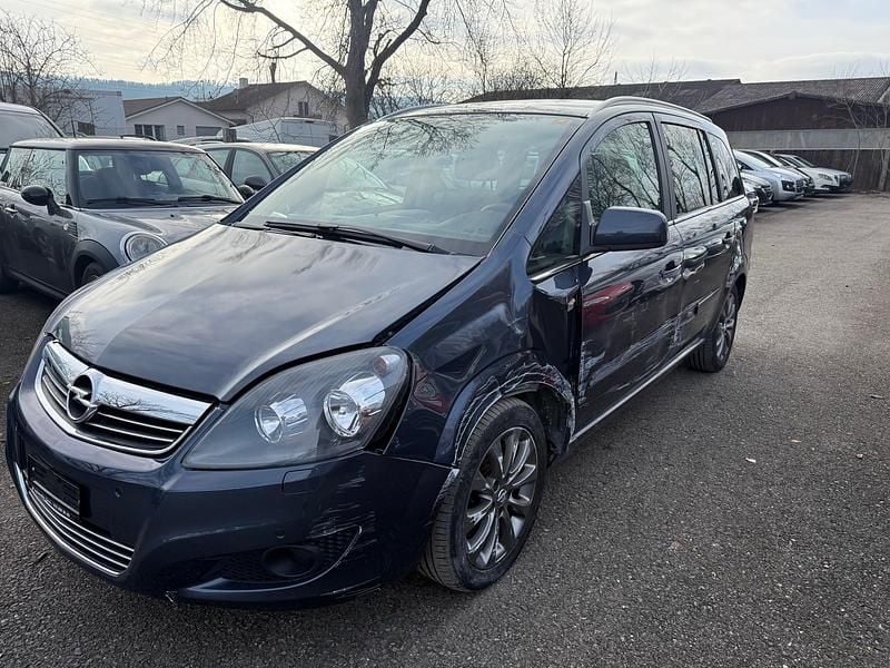 Gebraucht Opel Zafira Cosmo 150 PS (110 kW) 2011 Van / Kleinbus