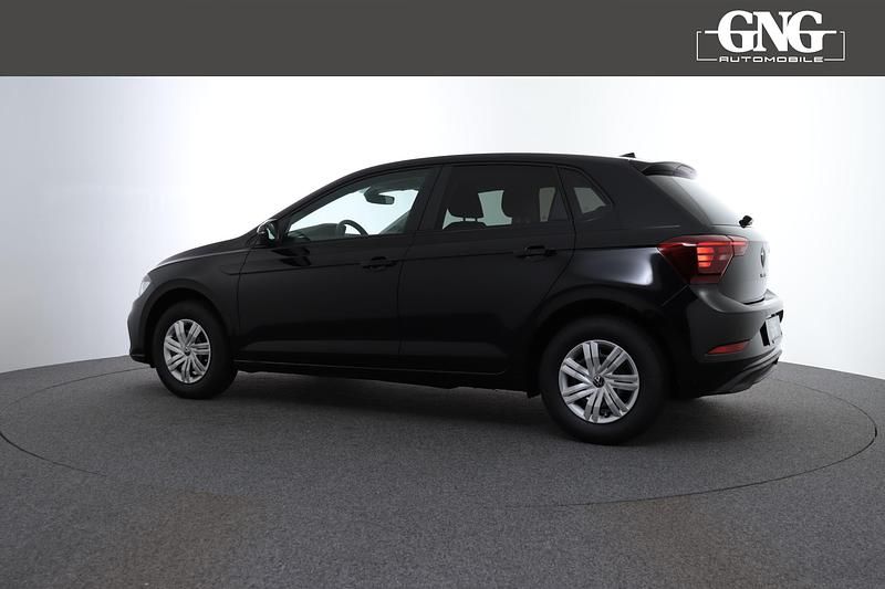 Gebraucht VW Polo Basis 95 PS (69 kW) 2025 Schwarz Limousine