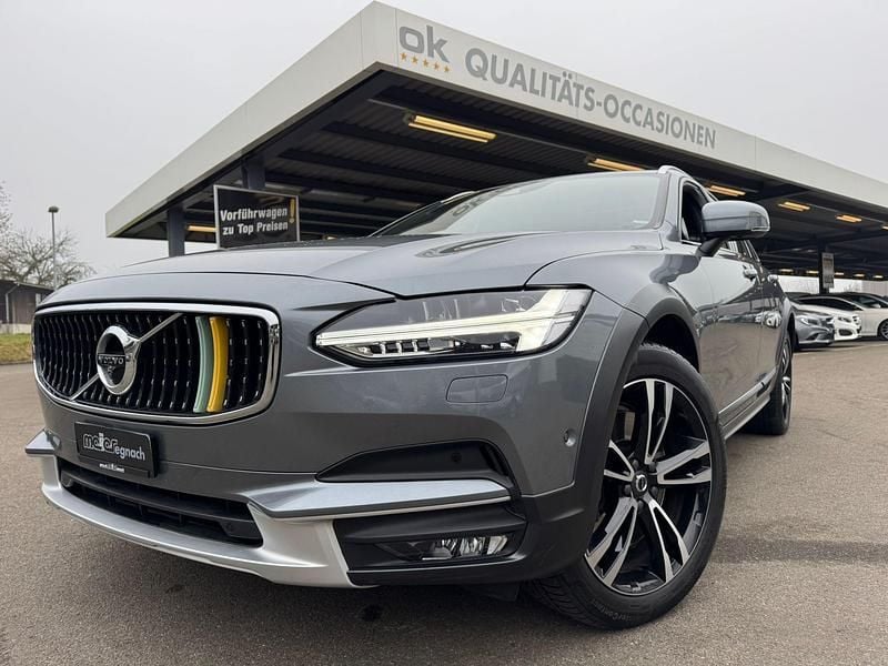 Gebraucht Volvo V90 CC Pro 235 PS (172 kW) 2019 Kombi