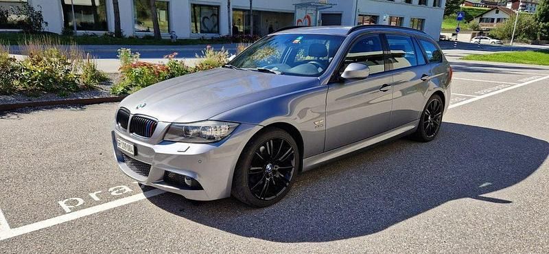 Gebraucht BMW 320 184 PS (135 kW) 2011 Kombi